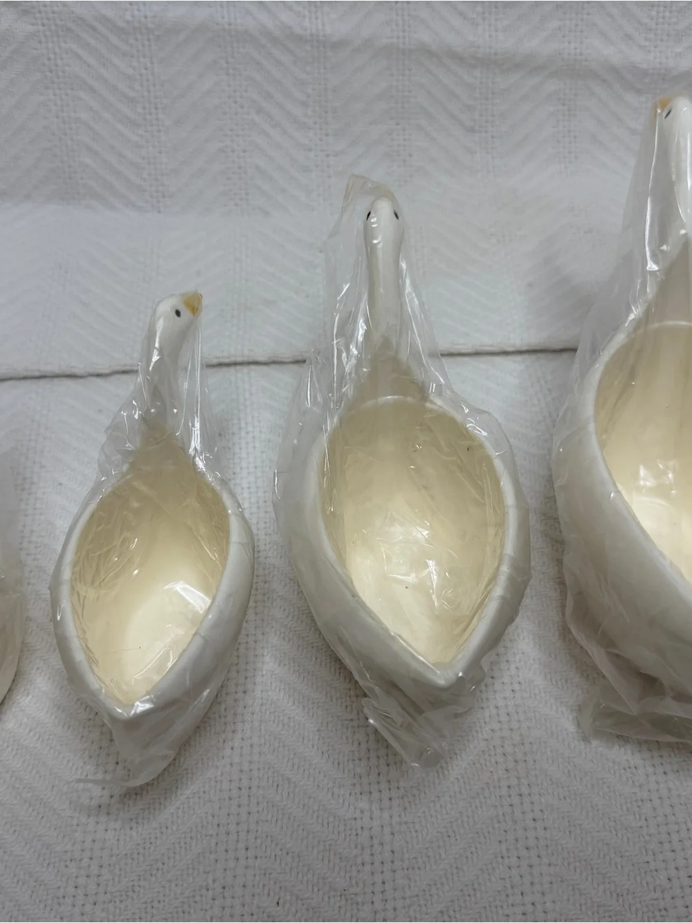 Vintage NOS Stacking/Nesting Goose Measuring Cups Cottagecore